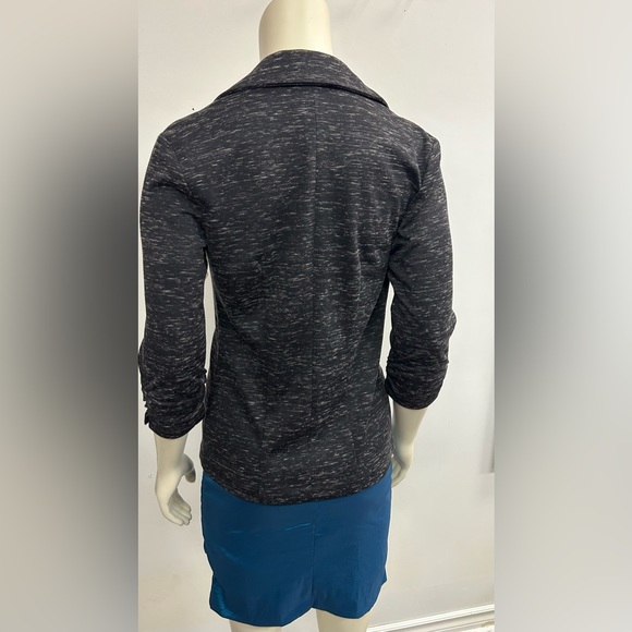 SOHO BLACK AND GRAY ONE BUTTON CLOSURE BLAZER RUCHED THREE QUARTERS SLEEVES S - Picture 5 of 7